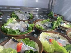 -尚品海鲜肥牛自助火锅(湖明店)