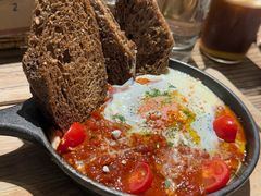 -Common Table · Brunch & Coffee