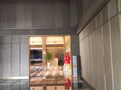 -艳阳天酒店(五里新村店)