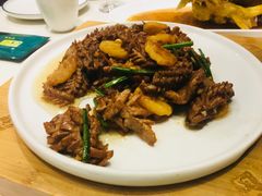 爆炒腰花-闫府私房菜·百年鲁菜(恒隆店)