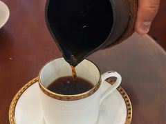 -Café Monson