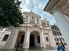 -香港大学