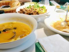 -小红鲸·海鲜餐厅(轸大路店)