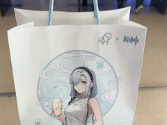 -喜茶(北京华贸购物中心店)