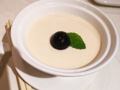 奶冻-红门金汤·港式火锅(英皇集团中心店)