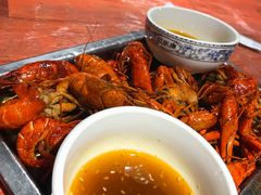 十三香手抓龙虾-夜猫子串吧·龙虾.江西小炒(万塘路店)