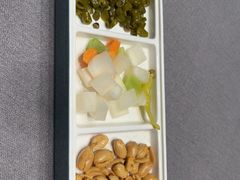 -荷塘秋月·本帮江浙菜(国权路店)