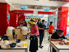 大堂-闫家驴肉老店(华电一校店)