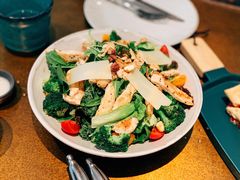 鸡肉西兰花什锦沙拉-BOCATA 西班牙餐厅(三里屯店)