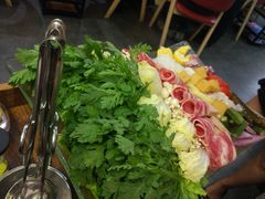 -樾餐厅泰式海鲜火锅(民歌湖店)