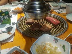 -唯成•韩国炭火烤肉 유성고기