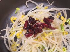 云南经典汽锅鸡-云海肴·汽锅鸡·云南菜(苏州中心店)