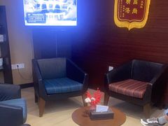 -泰康拜博口腔(松江印象城臻尔店)