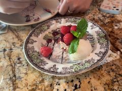 -BROWNSTONE布朗石西班牙餐厅(富城店)