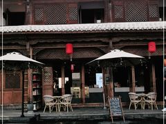 -比顿咖啡(和顺古镇店)