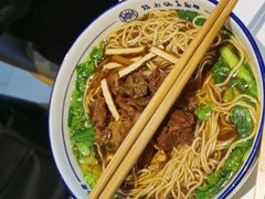 -镇南锅盖面馆(解放路店)