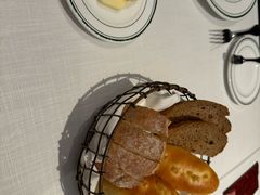 -Wolfgang’s Steakhouse 沃夫冈牛排馆(上海白玉兰广场店)