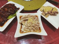 蒜泥白菜拌肚丝-老吉士酒家(天平路店)