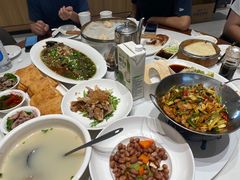-梅利汴京烤鸭•开封豫菜地标店(东大街店)