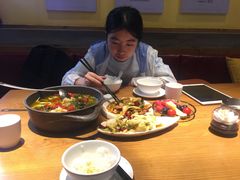 -隔壁老王·家常云南菜(花巷店)