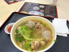 -飞厦老二手槌牛肉丸店