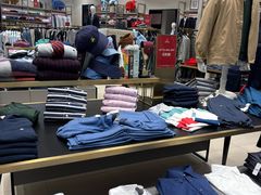 -东荟城名店仓