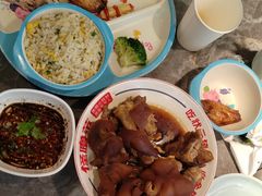 -怪噜范·贵阳小吃大排档(世纪金源店)