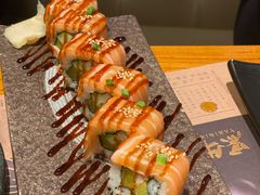 三文鱼丰春卷-黑牛の店·和牛烧肉(大悦城店)