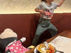 -芊彩餐厅(迪士尼探索家度假酒店)