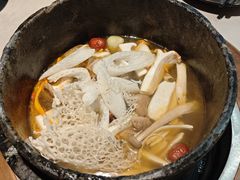 -芸山季·云南野生菌火锅(人民广场来福士店)