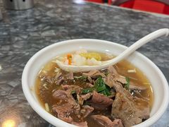 -燊意布拉肠云吞面(中山四路店)