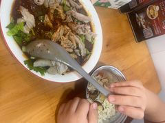 -朱大嘴肥肠血旺(福字街店)