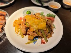 -大头虾越式风味餐厅(光明广场店)
