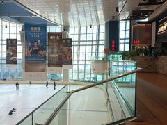 -冰纷万象滑冰场(深圳万象城店)