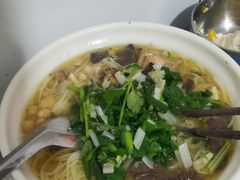 -文山荷鲜居(翠湖店)