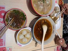 -小杨生煎(浦江欢乐颂店)