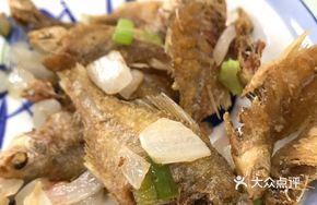 Crispy Fried Small Hairtail