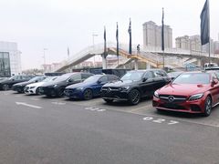 -天津波士信达奔驰4S店(卫津南路店)