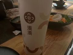 铁观音奶茶-湊湊火锅·茶憩(石家庄万象城店)