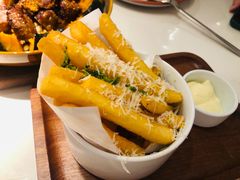 -阿妮叶李(光谷世界城店)