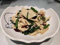 -纳家楼·地道陕菜(劳动路店)