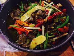 -去吃小龙虾·江湖菜·烧烤(南滨路店)