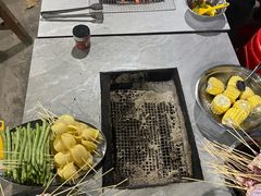 -牙山果园·烧烤野炊·钓鱼团建·烤全羊