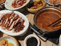 -龙聚德北京烤鸭(沙坪坝华宇A馆店)