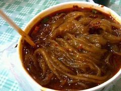 -梁老三麻辣鸡头(汝河小区店)