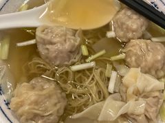 -佳面馆·竹升云吞面·爽鱼皮·牛腩面(易发店)