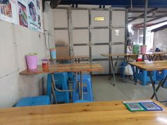 大堂-陈氏老字号十三小炸炸店