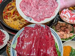 -四小区火锅·巷子里的重庆火锅(花照壁店)