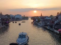 -雅夫酒店(西安市图书馆地铁站店)