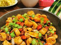 鹅卵石爆肥肠-老板恋上鱼(荣盛广场店)
